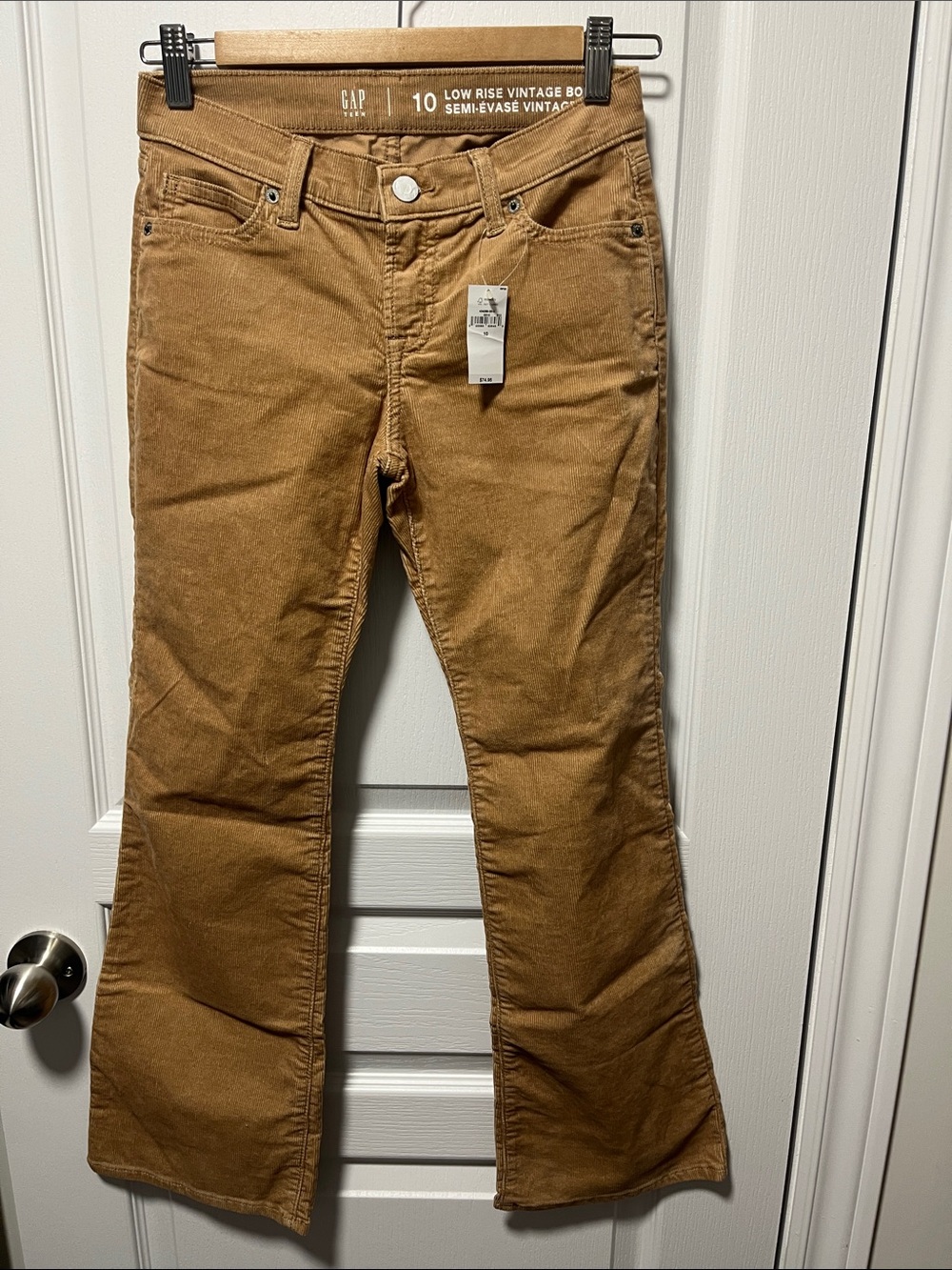 GAP Girl’s Low-Rise Flare cords